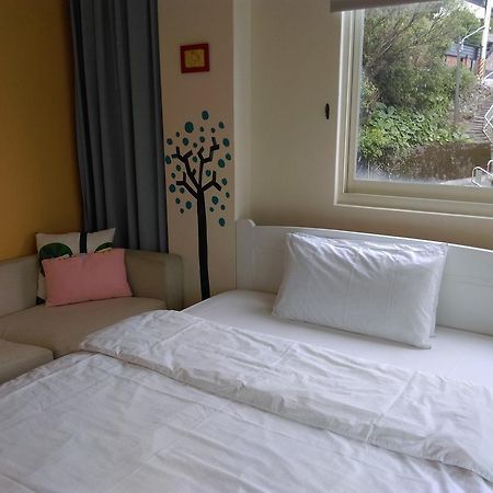 Sea Cafe B&B Keelung Buitenkant foto